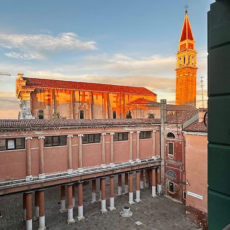 Palazzo Contarini Della Porta Di Ferro Aparthotel Venesia Bagian luar foto