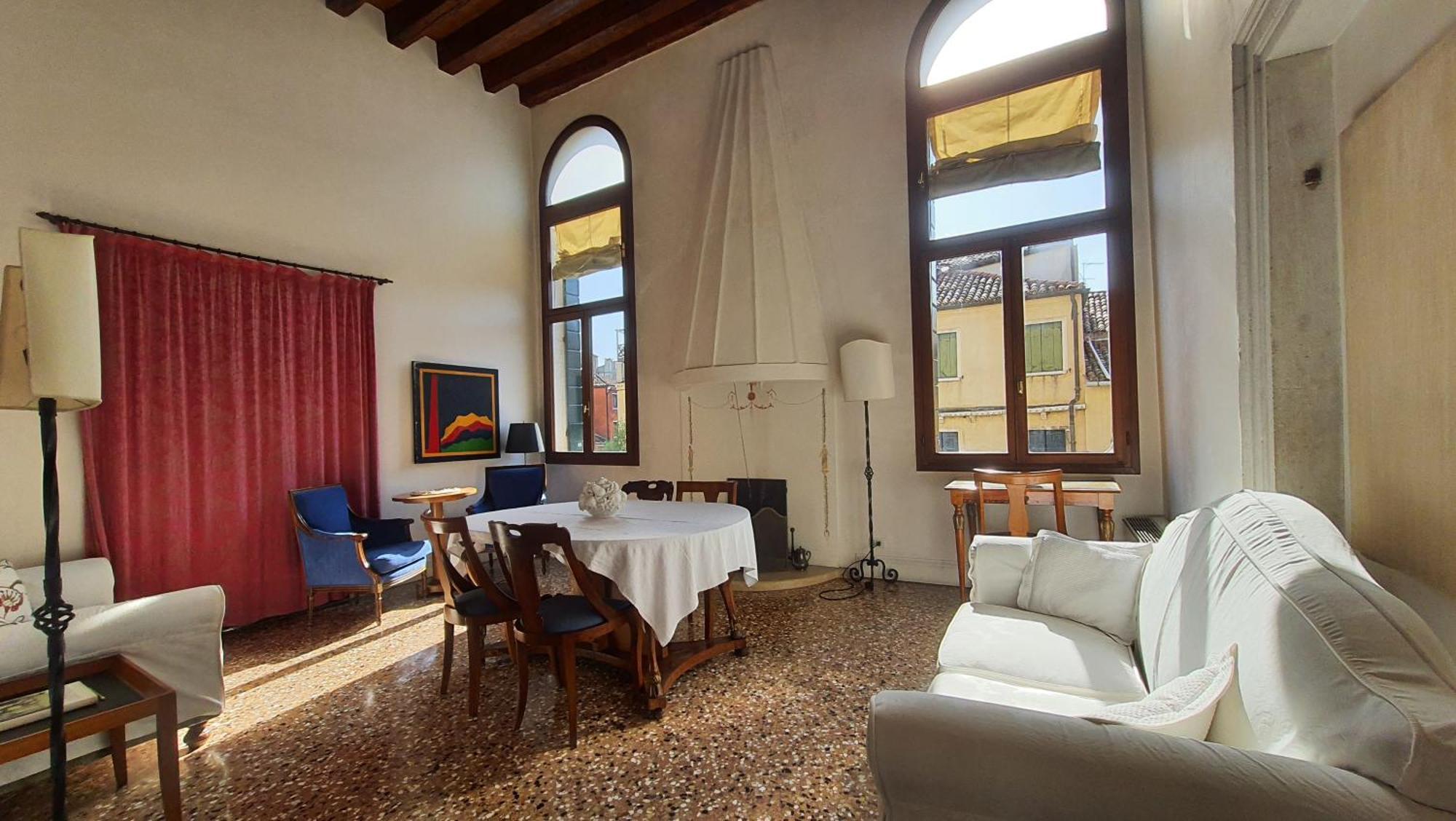 Palazzo Contarini Della Porta Di Ferro Aparthotel Venesia Bagian luar foto