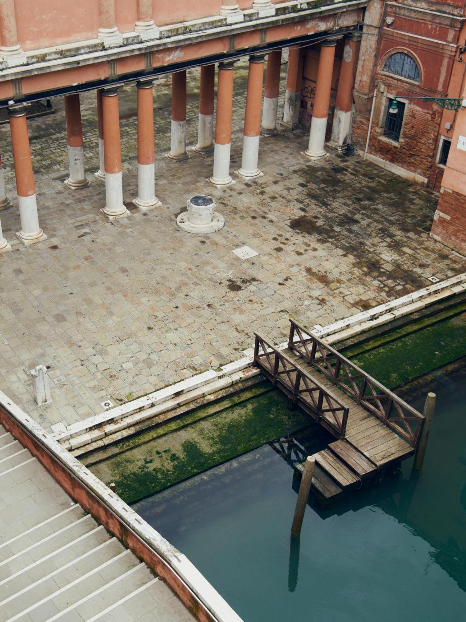 Palazzo Contarini Della Porta Di Ferro Aparthotel Venesia Bagian luar foto