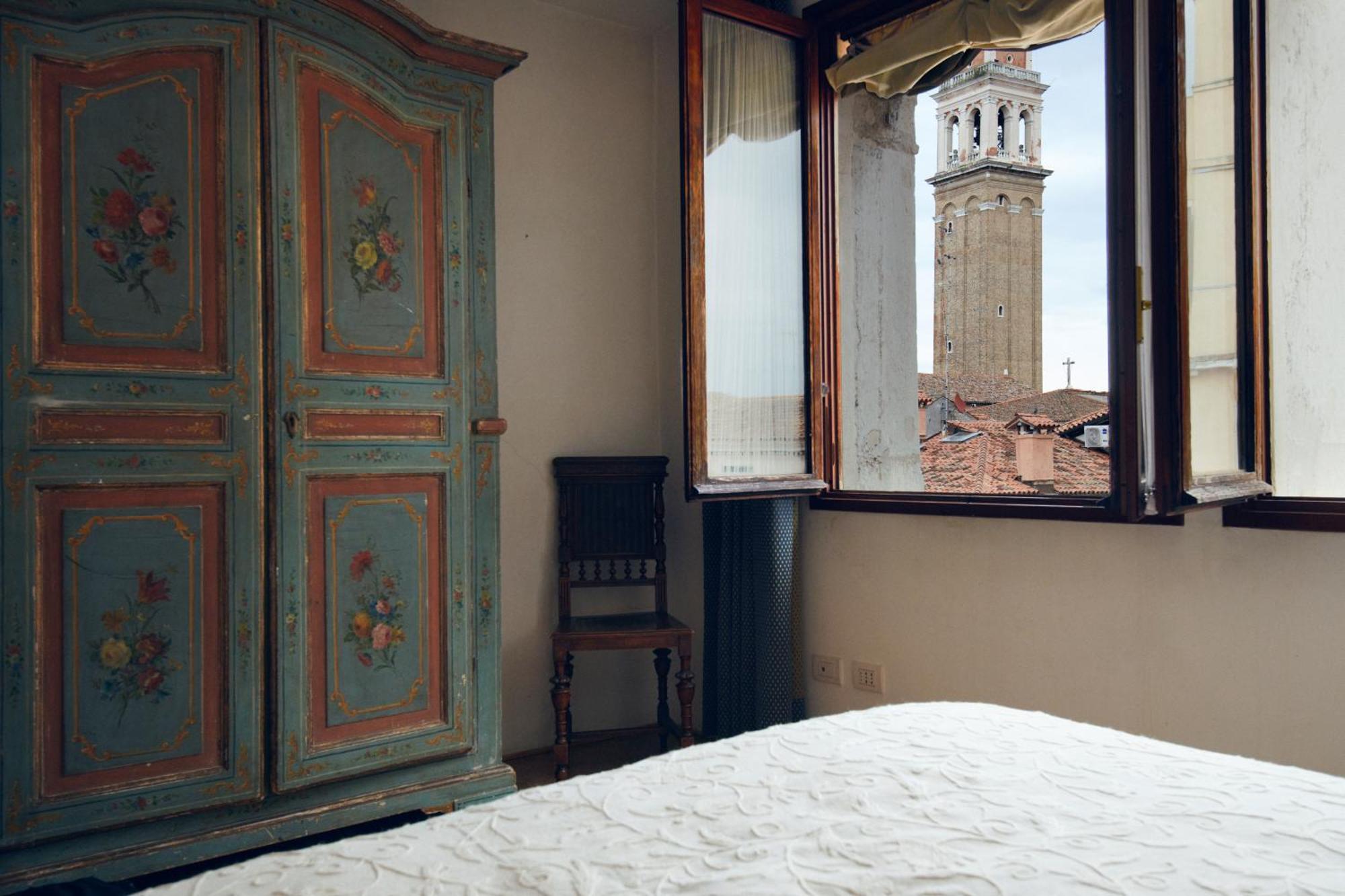 Palazzo Contarini Della Porta Di Ferro Aparthotel Venesia Bagian luar foto