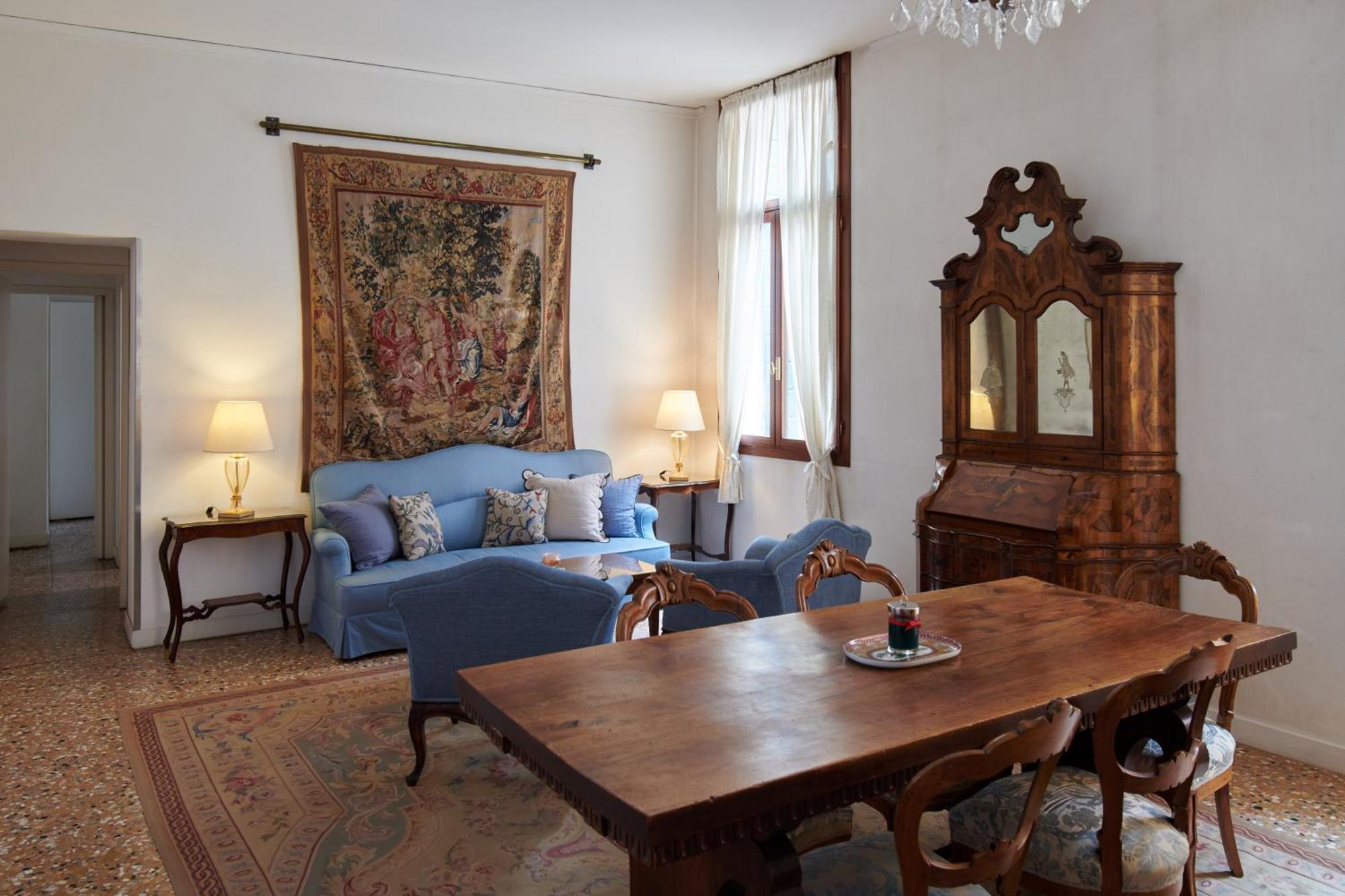 Palazzo Contarini Della Porta Di Ferro Aparthotel Venesia Bagian luar foto