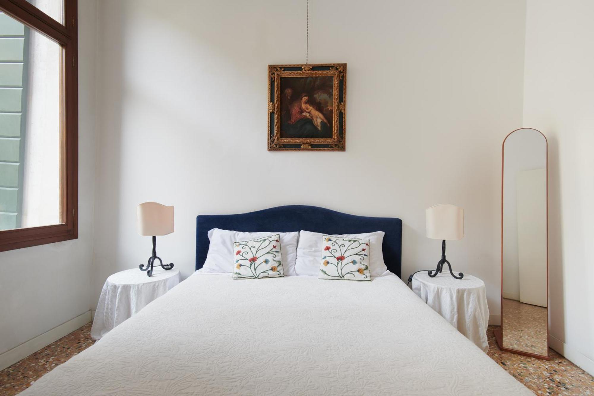 Palazzo Contarini Della Porta Di Ferro Aparthotel Venesia Bagian luar foto