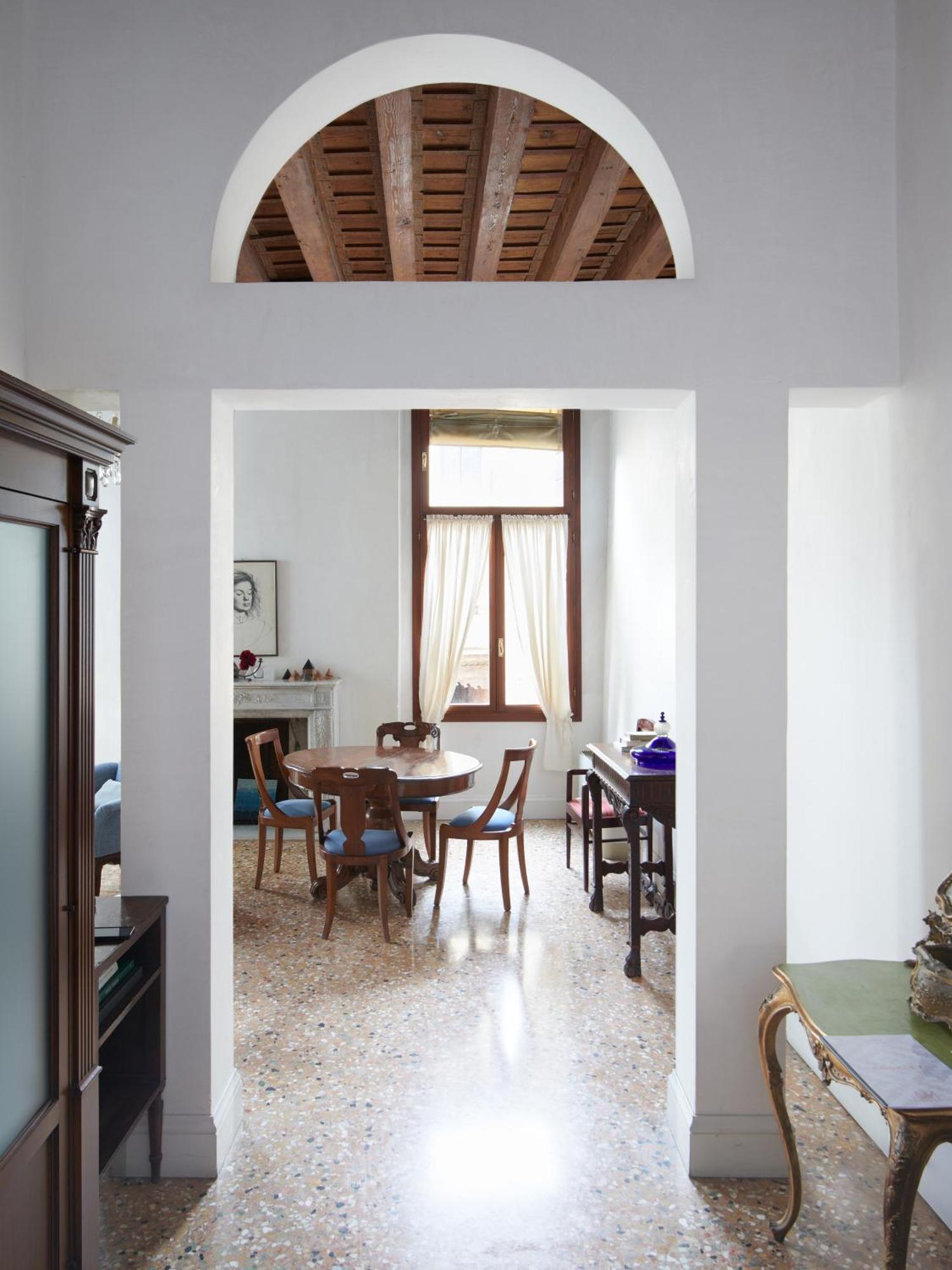 Palazzo Contarini Della Porta Di Ferro Aparthotel Venesia Bagian luar foto